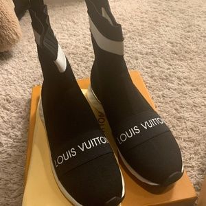 Louis Vuitton Black and White Sneakers Sleek Design